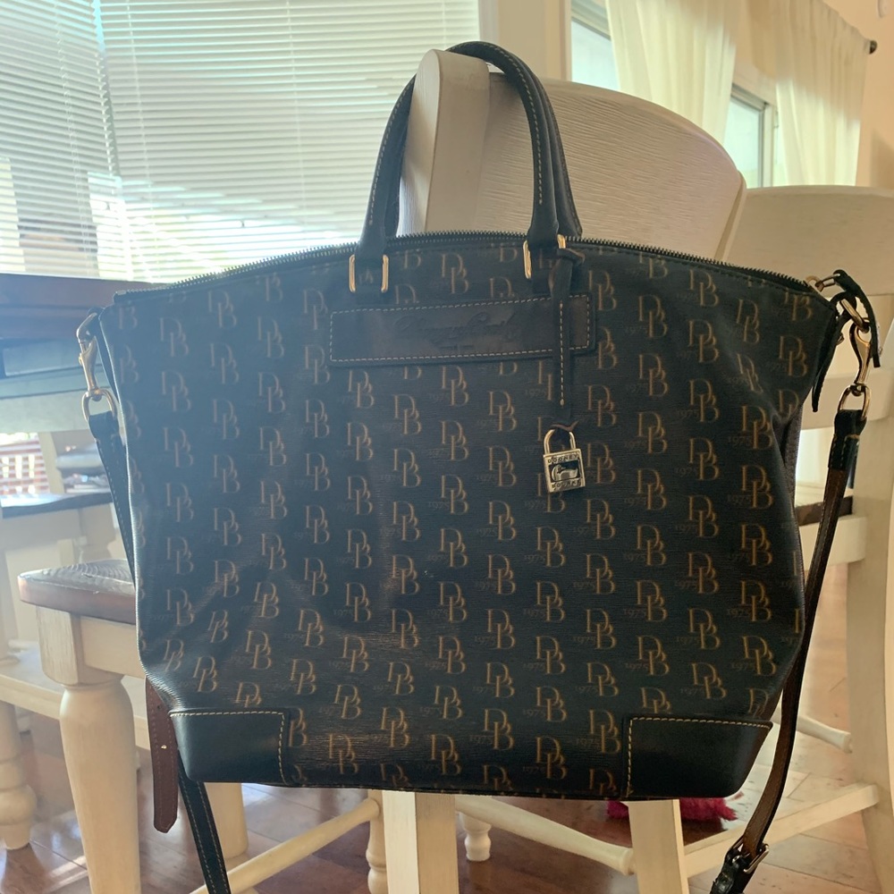 Dooney & Bourke large handbag